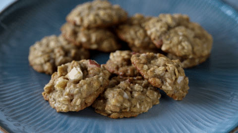 Apple Oatmeal Cookies