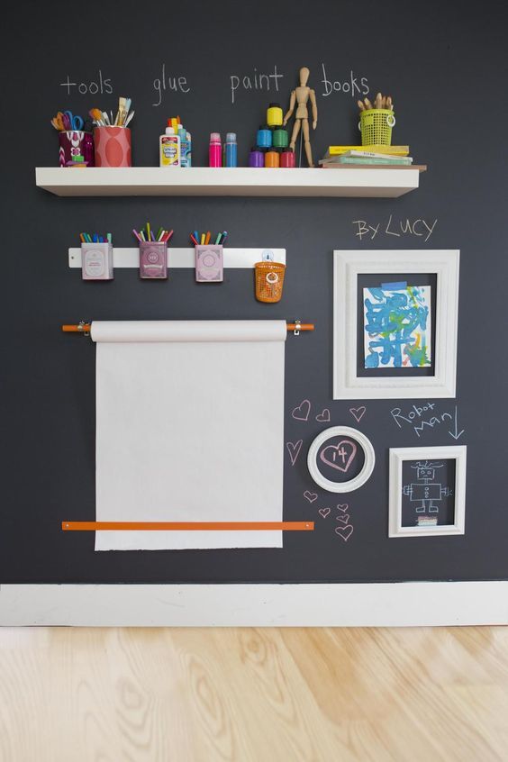 Wall-Mounted Paper Roll Dispenser For Easy Art Access
