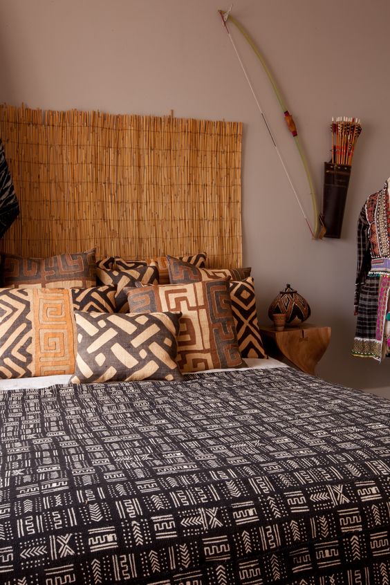 Bamboo Headboard Adds Natural Texture Behind Bedding