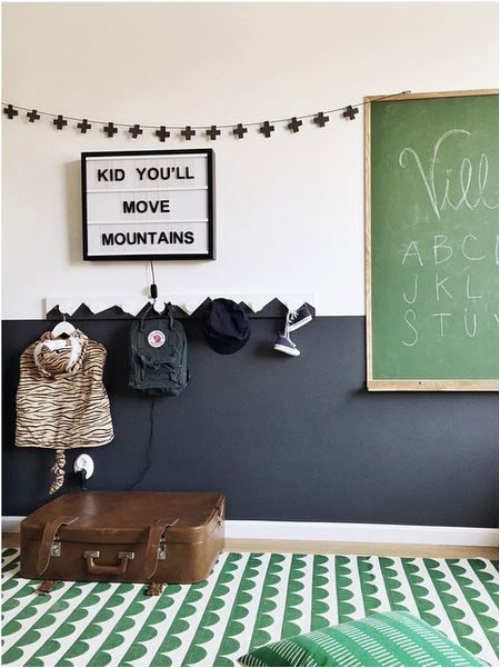 Mountain-Shaped Hooks for Hanging Kids' Gear