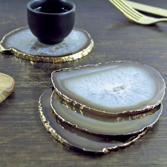 Agate Coasters with Gold Edges for a Glamorous Table Setting
