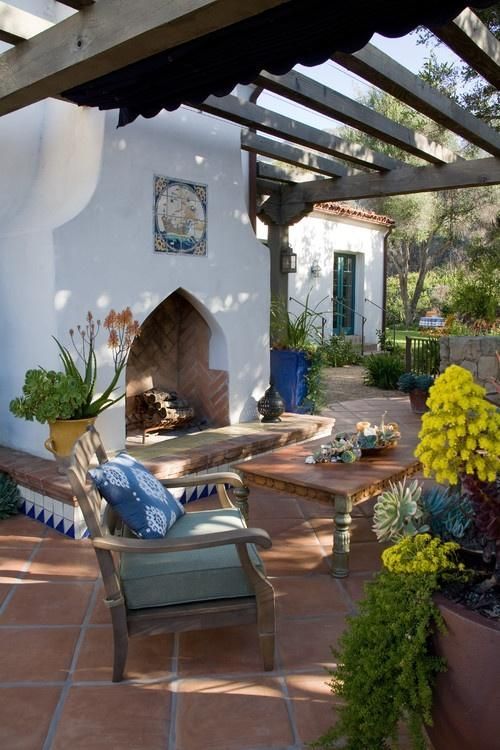 Terracotta Tile Patio Offers Warm Foundation