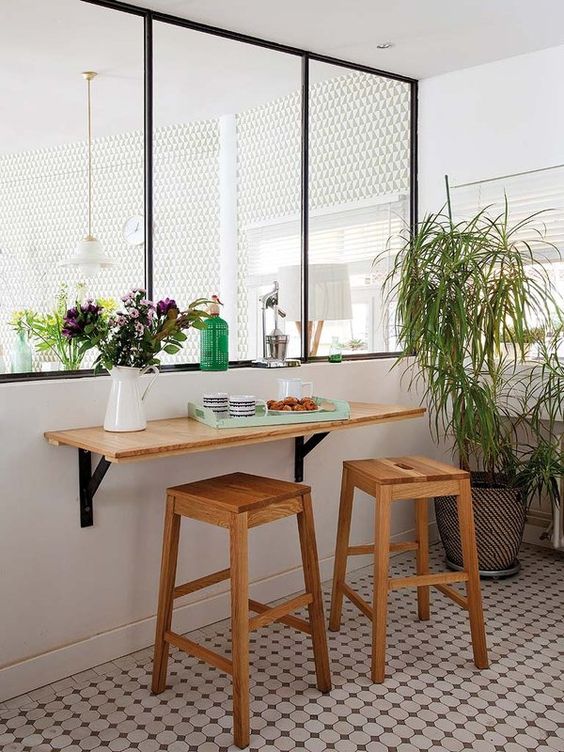Mount a Simple Counter Extension with Black Brackets