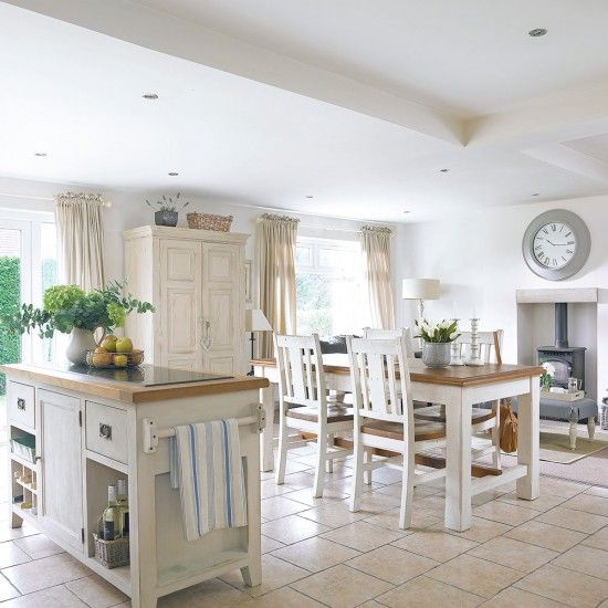 Shabby Chic Island with Towel Bar
