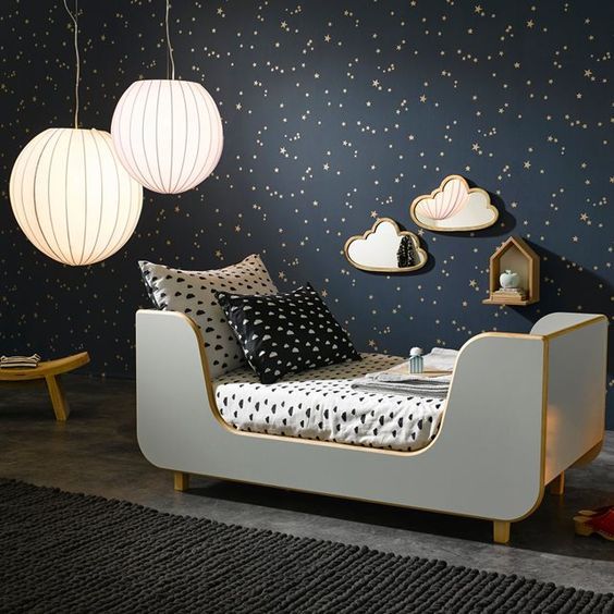 Cloud-Shaped Mirrors Add Whimsical Reflection
