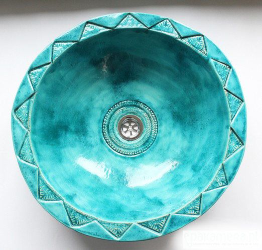 Turquoise Basin With Geometric Triangle Rim Detail