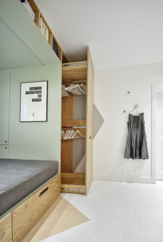 Pull-Out Closet Frame for Easy Access to Hanging Clothes
