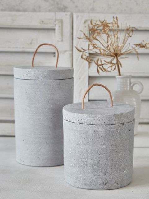 Concrete Cylindrical Containers With Leather Handles