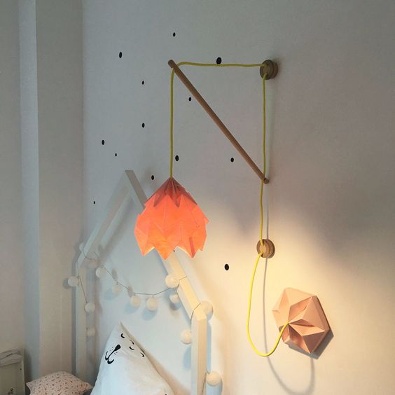 Adjustable Origami Paper Lanterns