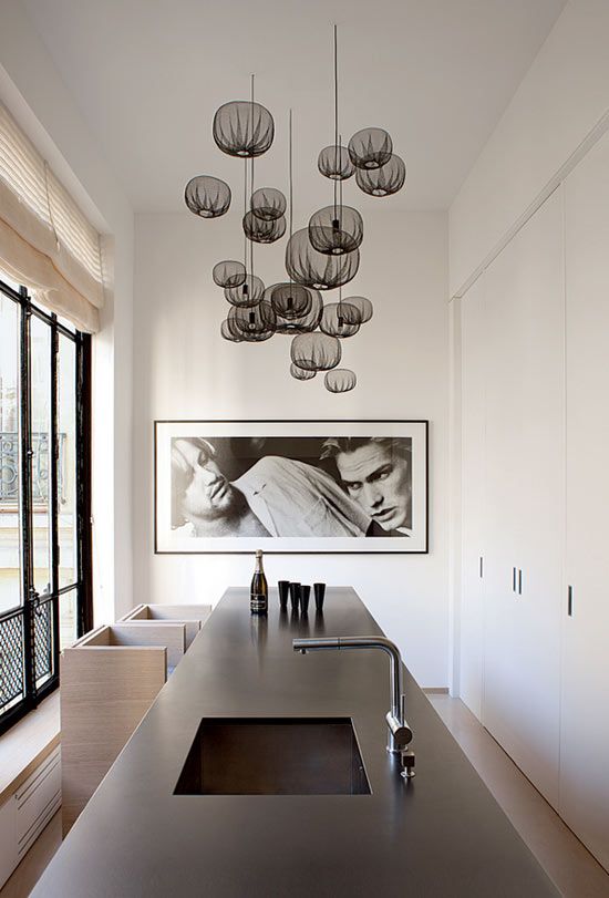 Mesh Balloon Pendants Create an Airy Light Sculpture