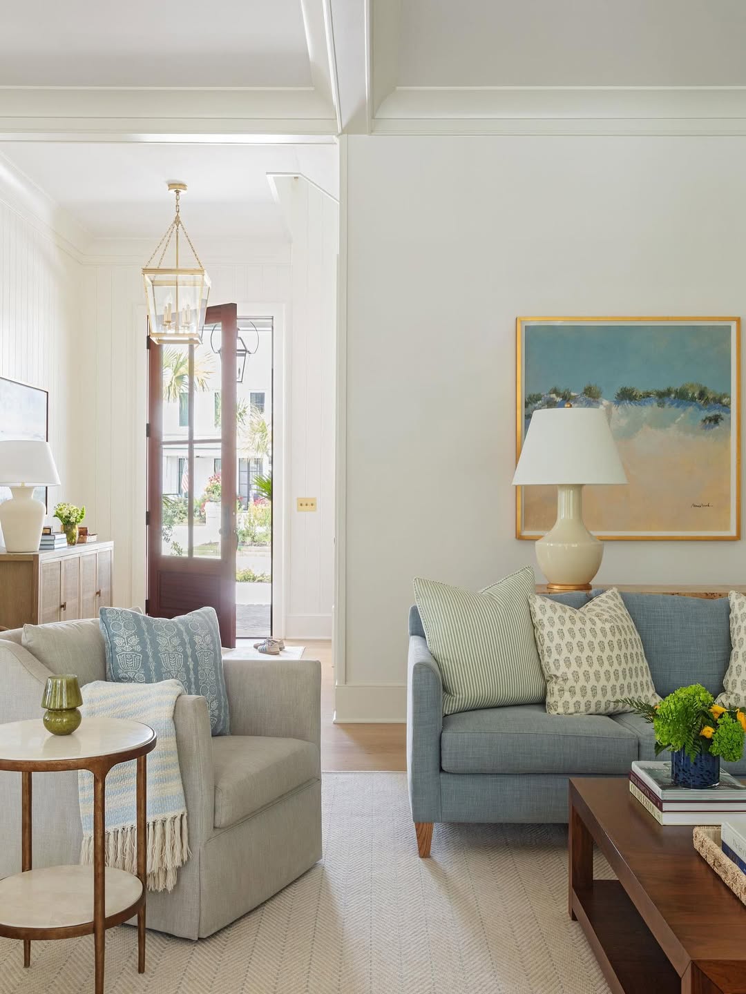 Tiered Round Side Table for Small-Space Convenience