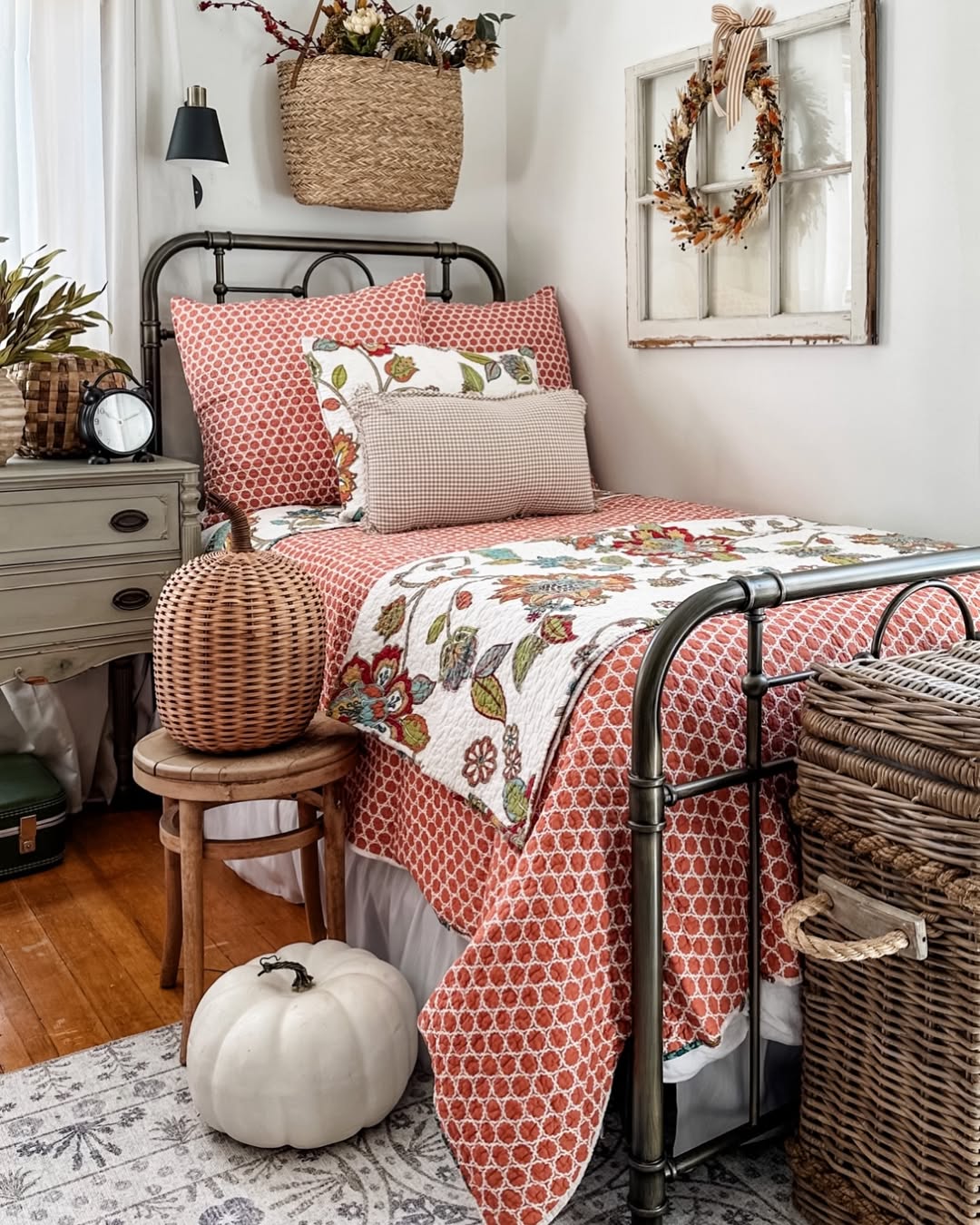 Woven Pumpkin Decor Adds Seasonal Texture to a Stool