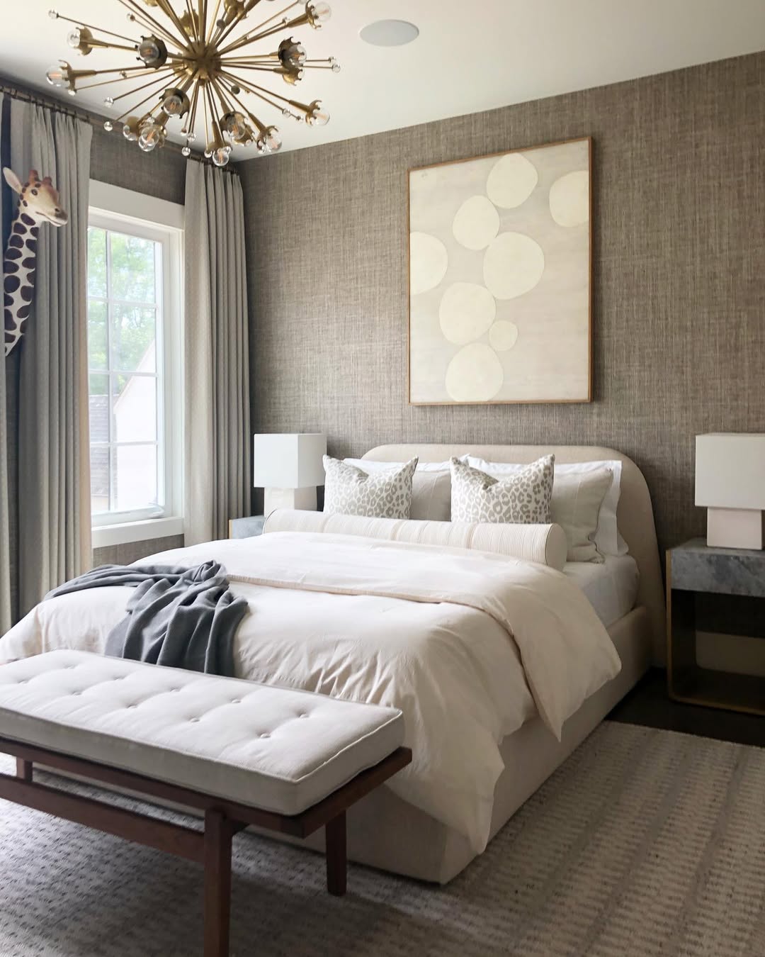 Textured Grasscloth Wallpaper Adds Natural Warmth to Walls