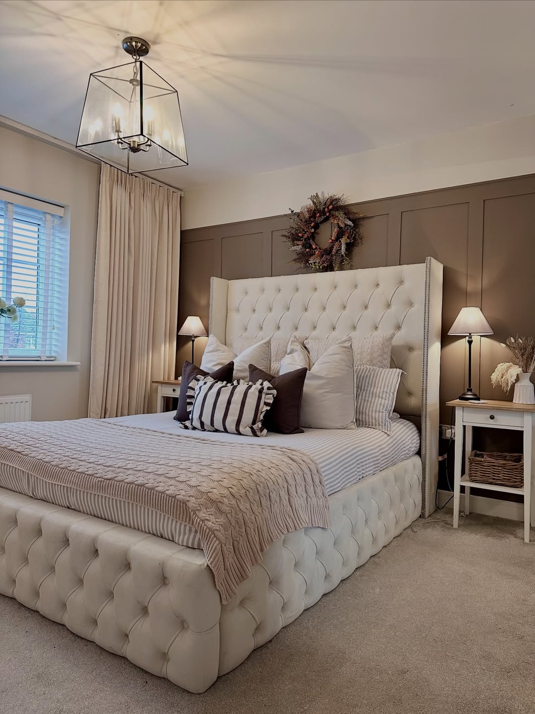 Choose a Tufted Bed Frame for Luxurious Texture