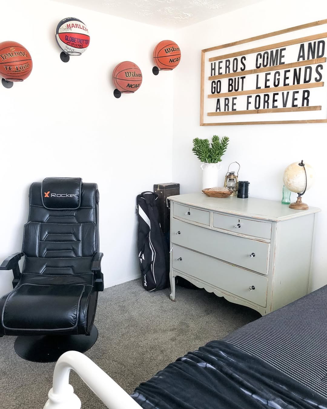 Wall-Mounted Basketball Holders for Sports Memorabilia