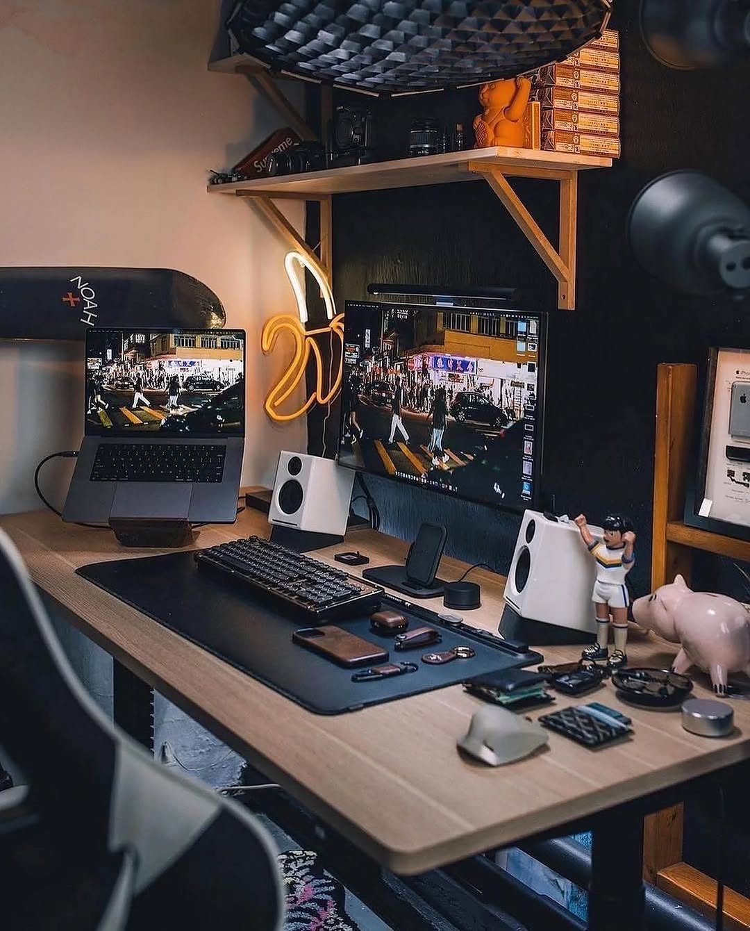 Neon Banana Light Adds Playful Accent Above Desk