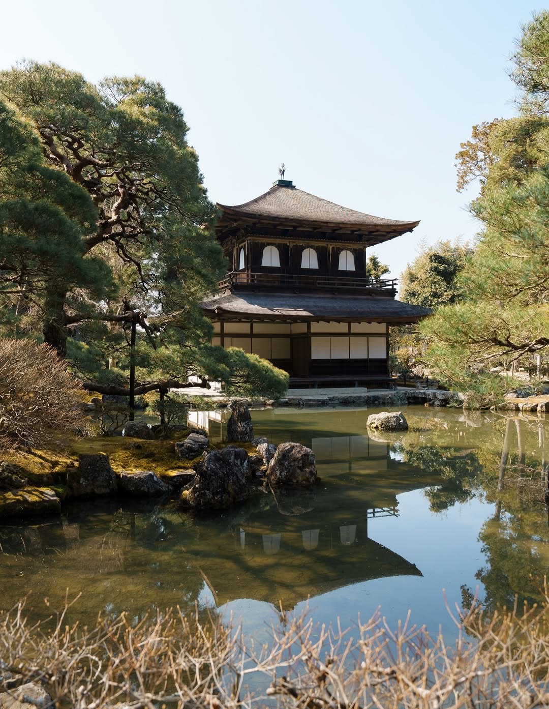 Define Pond Edges with Traditional Stone Lanterns