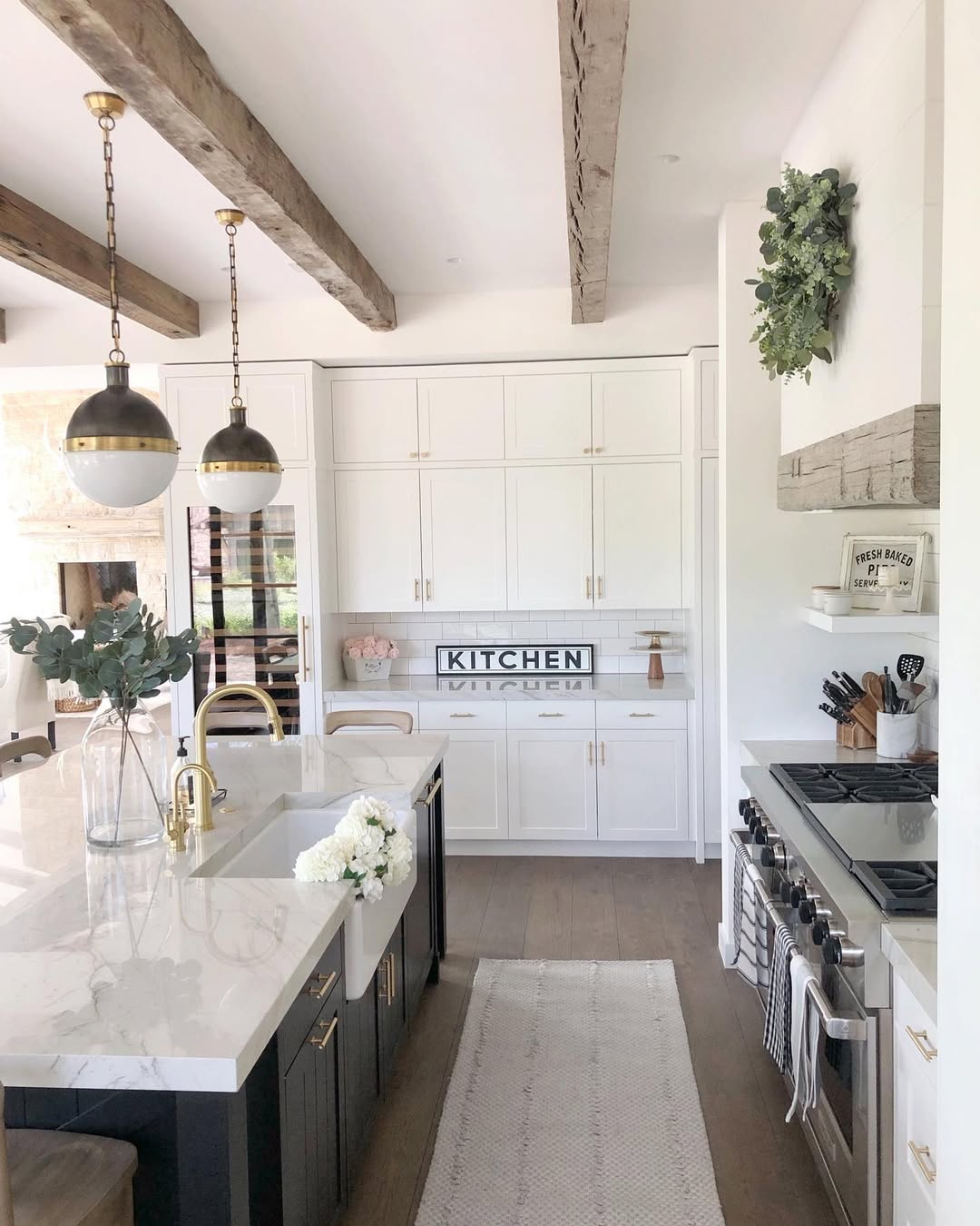 Greenery Sprays Add Organic Texture Above Range