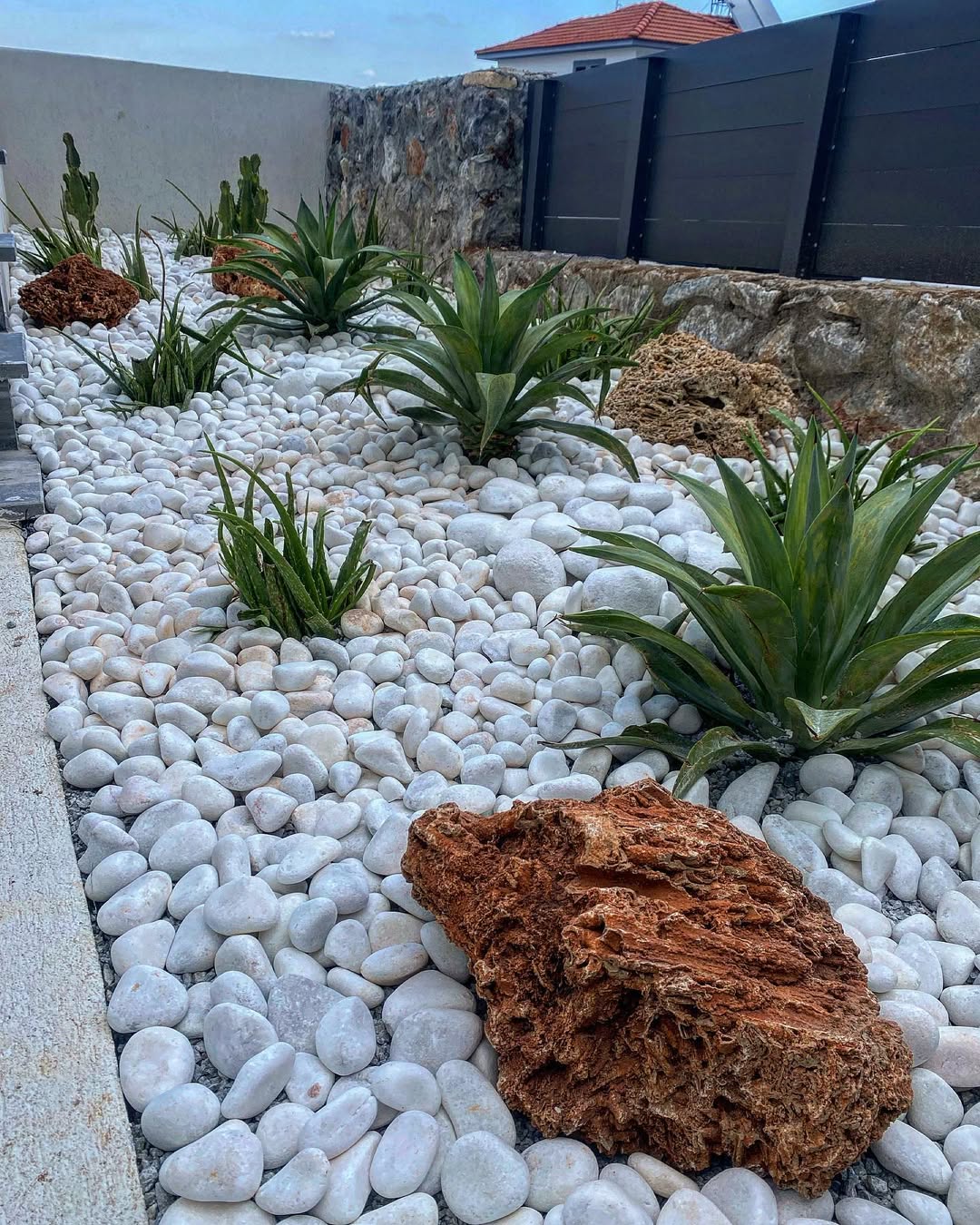 Anchor Beds with Rustic Red Boulders