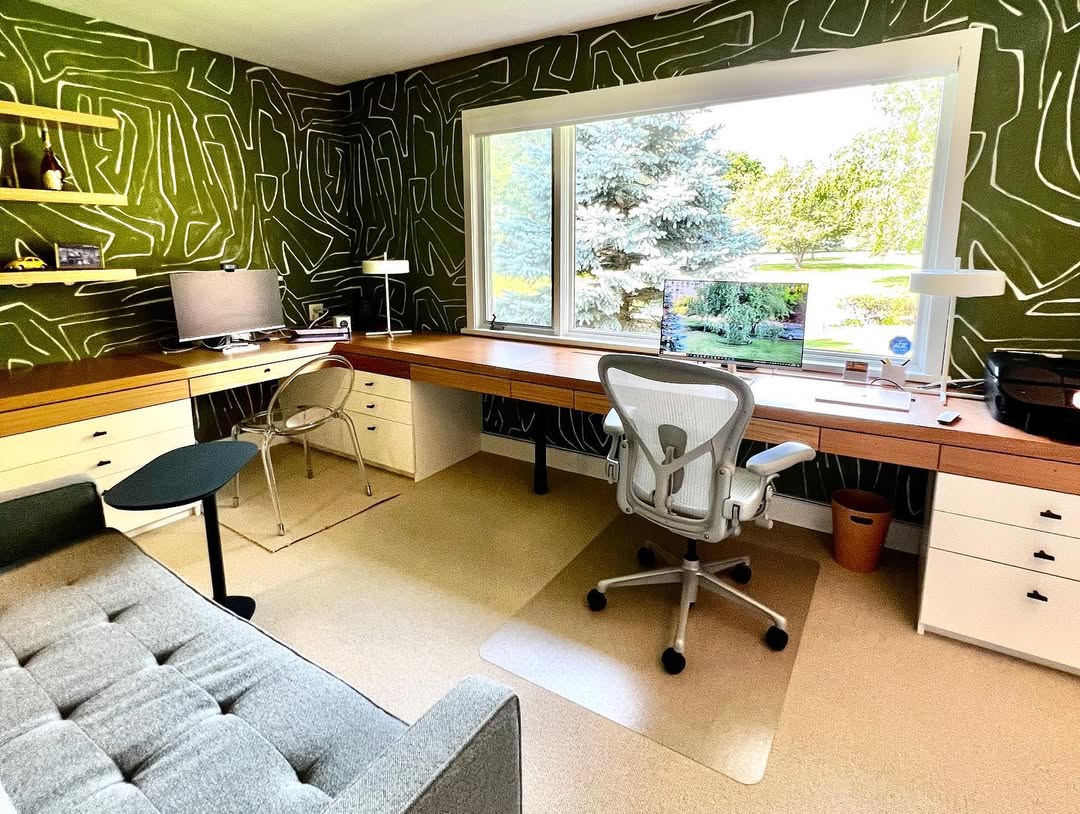 Bold Graphic Wallpaper Adds Energy to a Home Office