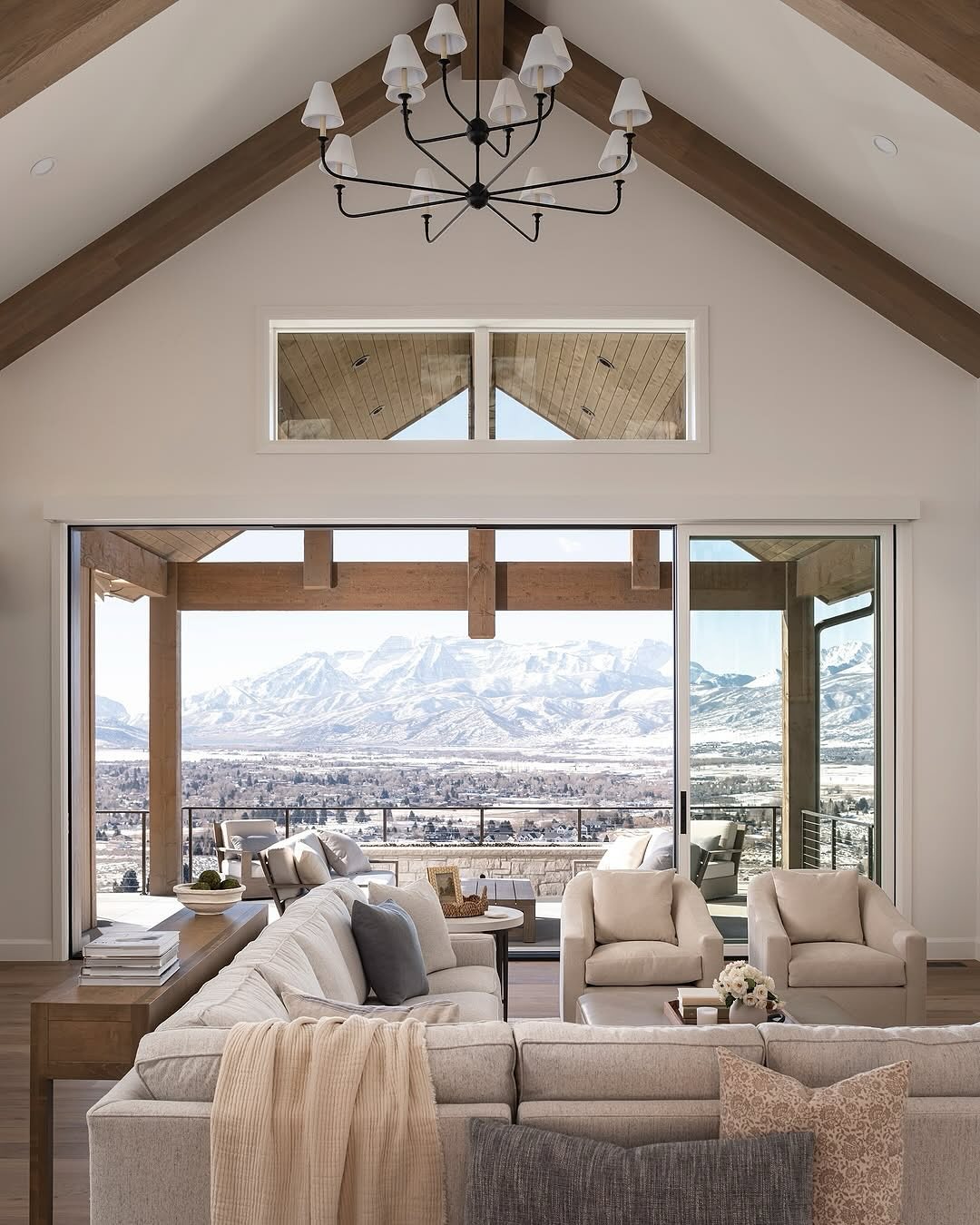 Maximize Space with a Vaulted Ceiling and Exposed Beams