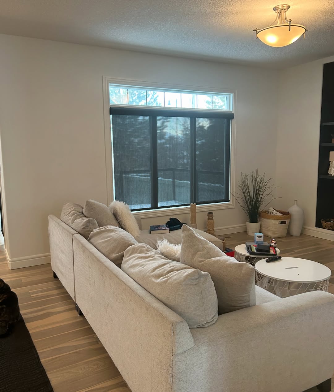 White Wire Coffee Table Adds Airy Texture