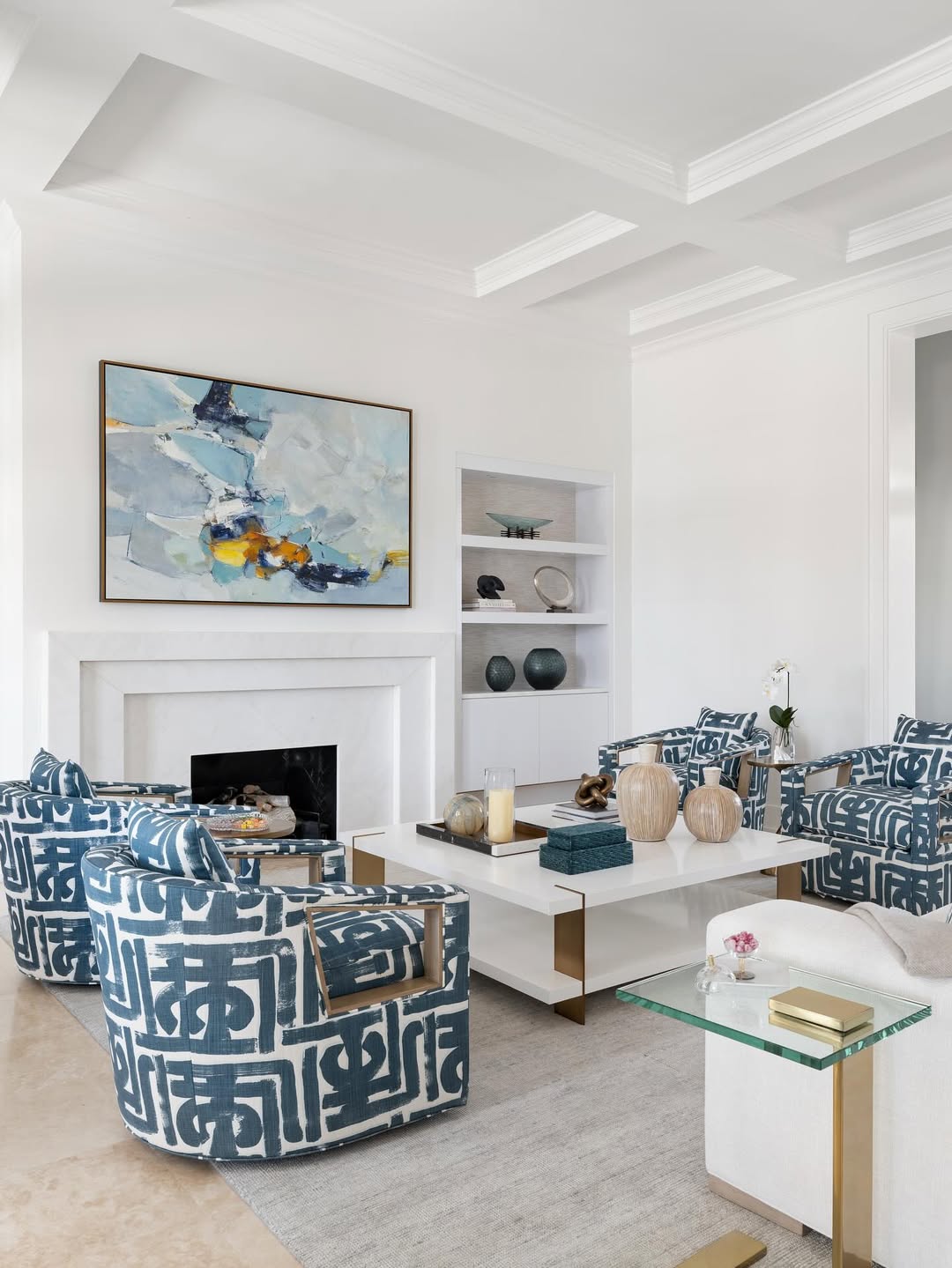 Choose a White Coffee Table with Glamorous Gold Accents