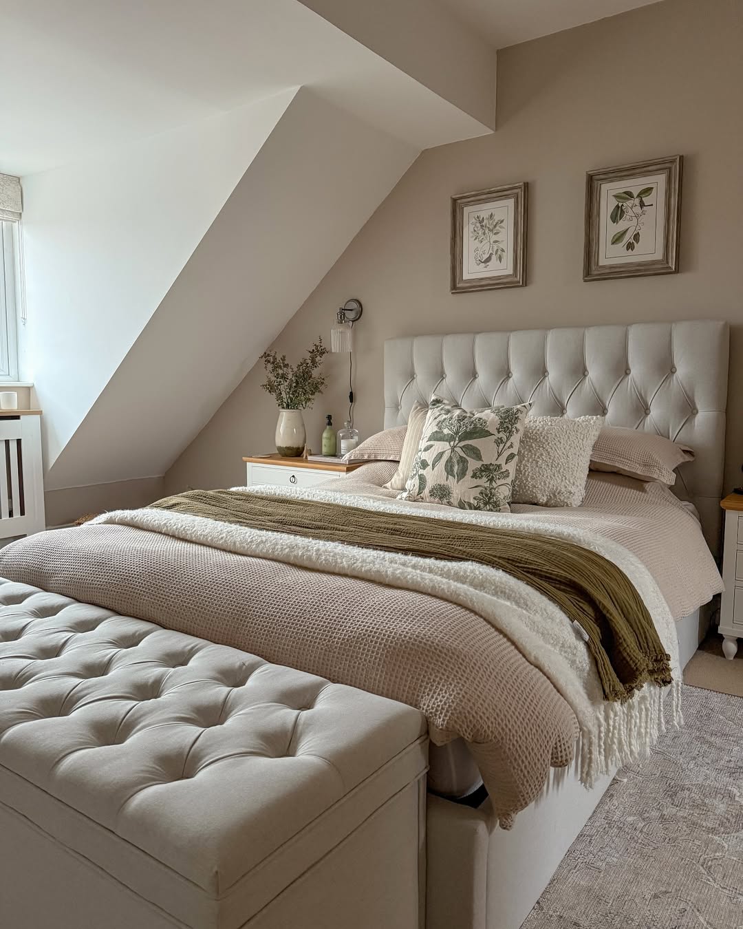 Gain Hidden Storage with a Tufted Bench