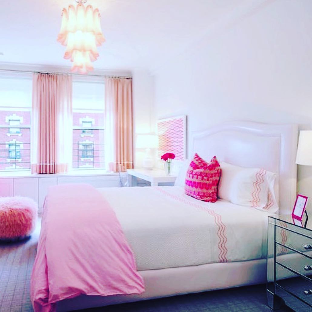 Choose a White Tufted Headboard for a Soft Look