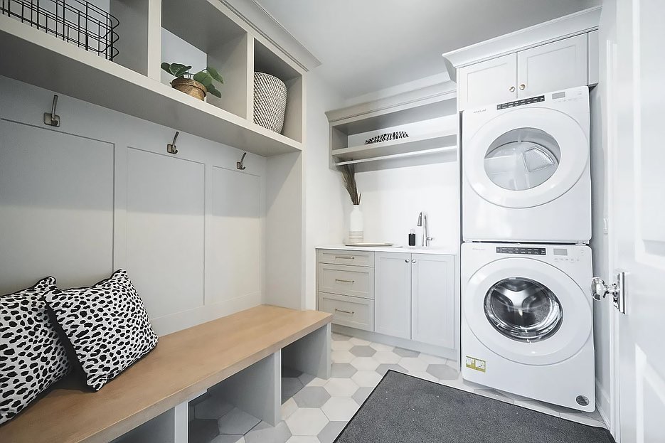 Built-in Bench With Open Cubbies for Easy Shoe Storage