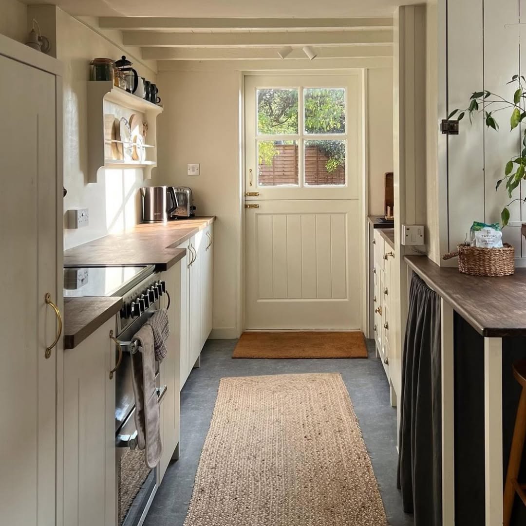 Open Shelving With Plate Rack and Jars