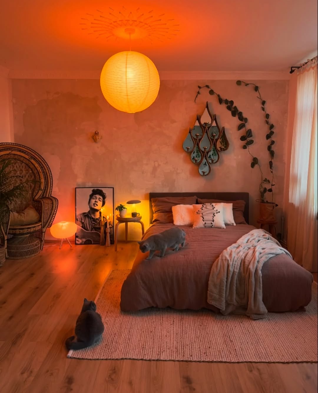 Teardrop Mirror Cluster Adds Reflective Wall Art