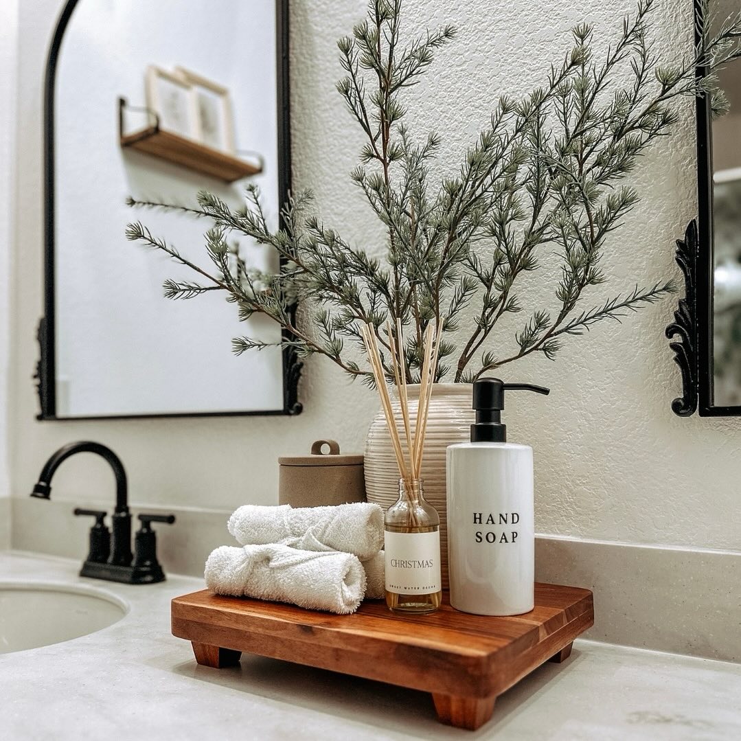 Wooden Riser Elevates Bathroom Essentials for a Layered Look