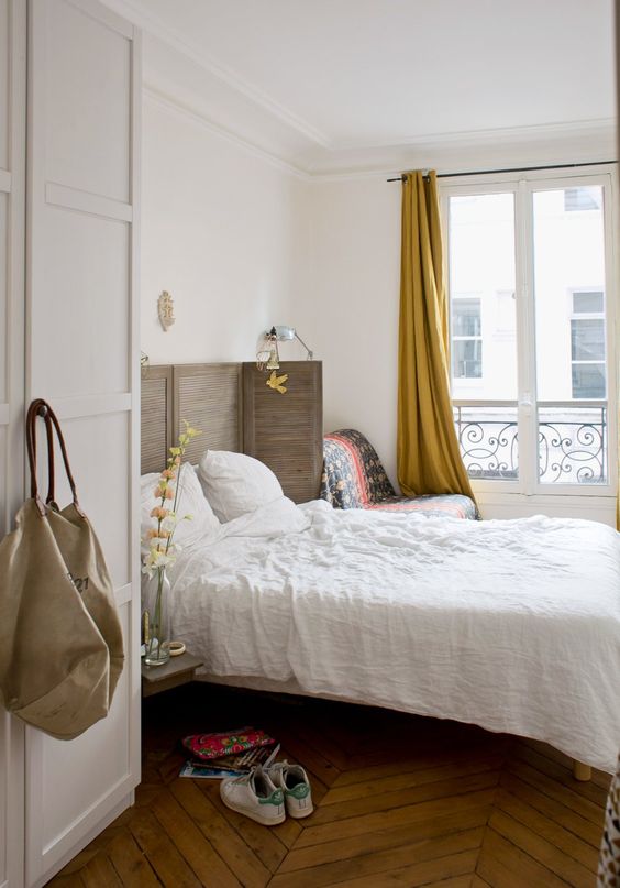 Incorporate Rustic Texture with Wooden Headboard Panels