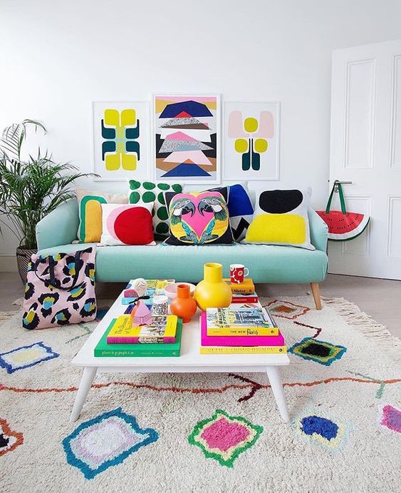 Graphic Art Prints Add Bold Color To Your Walls