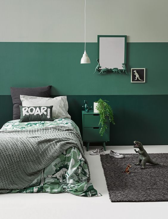 Adorn a Mirror Frame with Dinosaur Figures