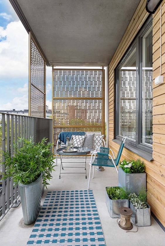 Decorative Screens Add Privacy and Style to Balcony