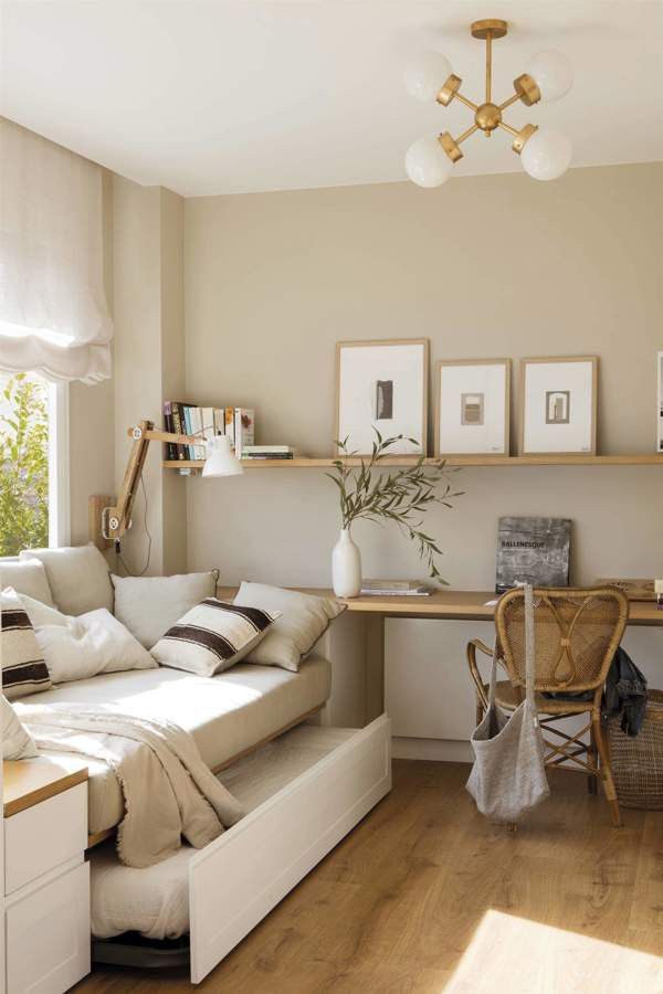 Maximize Space with a Pull-Out Daybed and Storage
