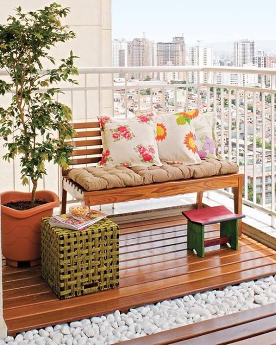 Woven Cube Side Table Adds Natural Texture