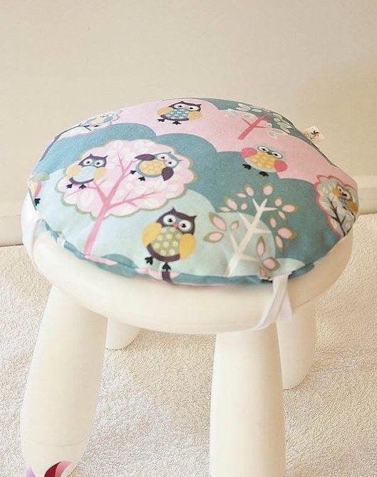 Custom Owl-Patterned Cushion for a Playful Stool