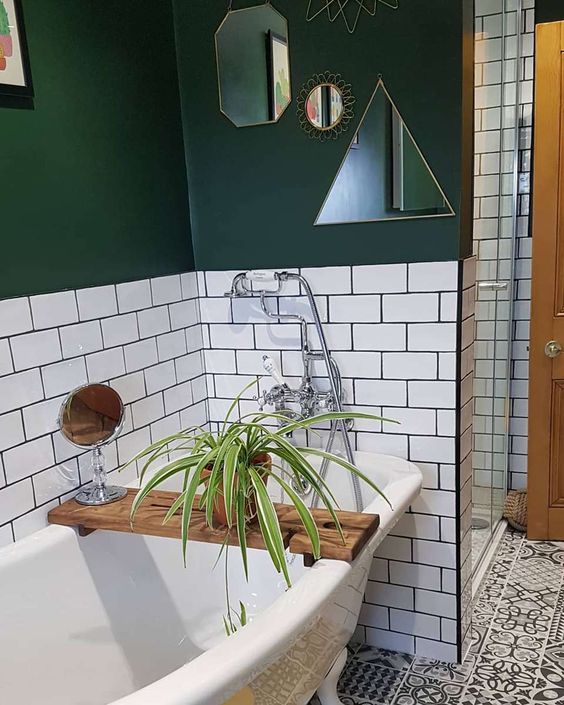 Bring Nature to Your Bath with a Wooden Caddy