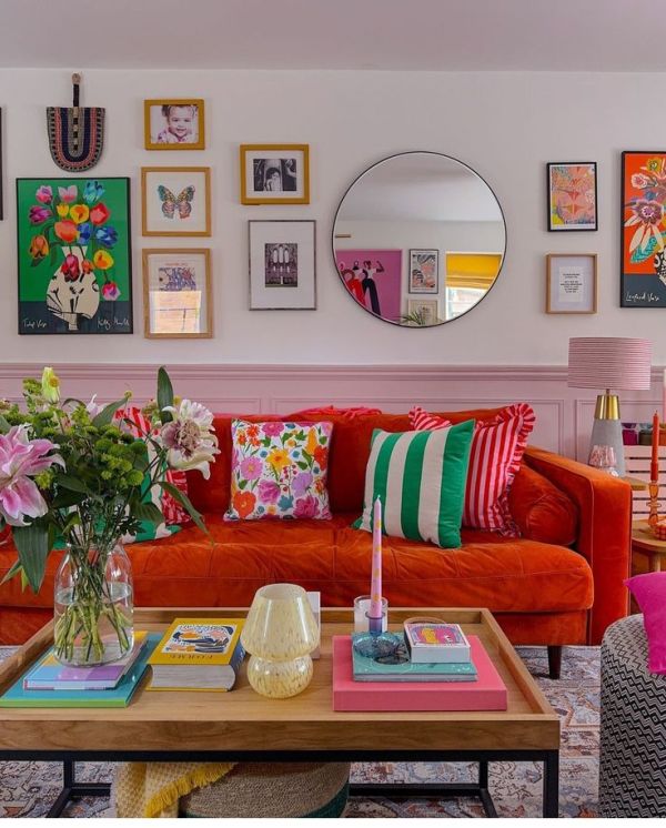 Layered Trays Create Colorful Coffee Table Displays