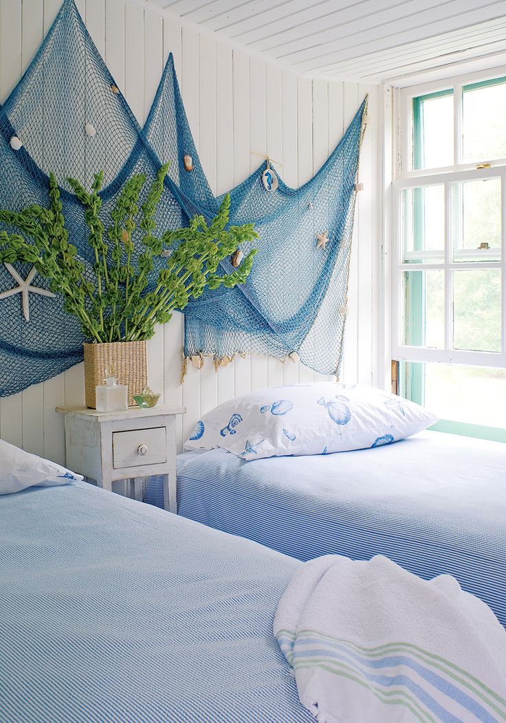 Drape Fishing Nets for Textured Wall Decor