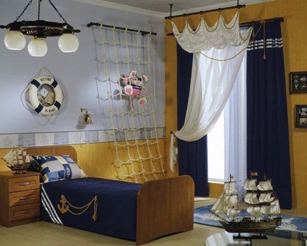Climbing Net Adds Interactive Play Space to Bedroom Wall