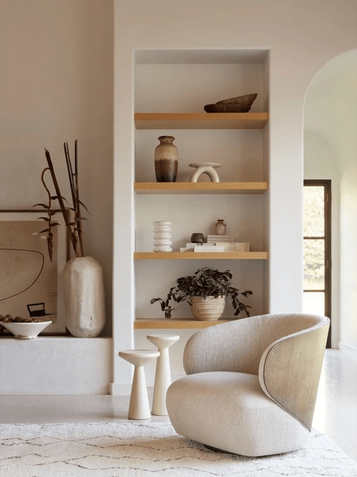 Sculptural Pedestal Tables Add Organic Shape Near Seating