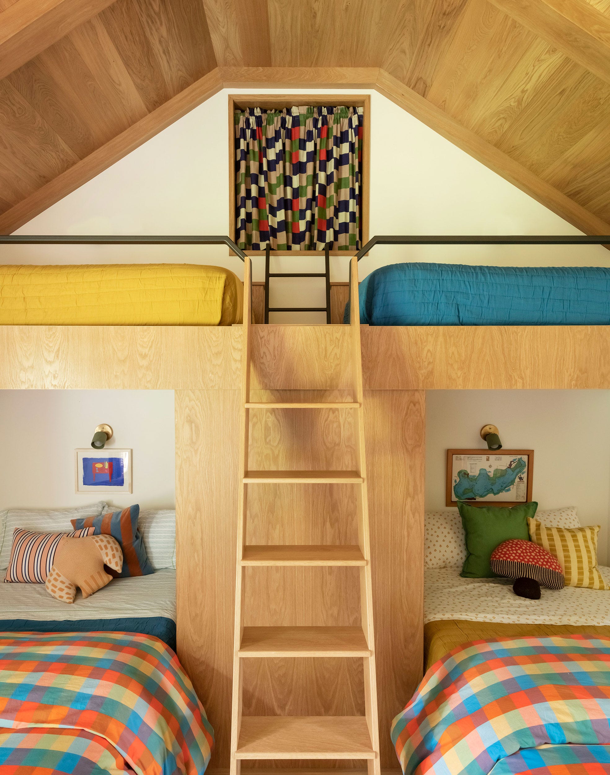 Wooden Ladder With Integrated Shelves for Bunk Bed Access