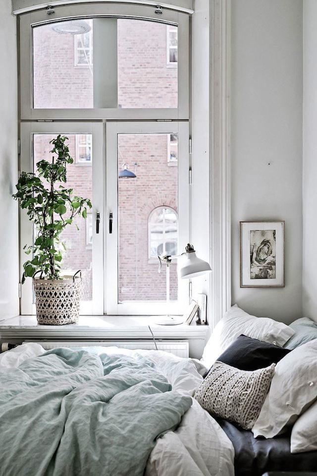 Woven Planter Adds Natural Texture to Your Windowsill