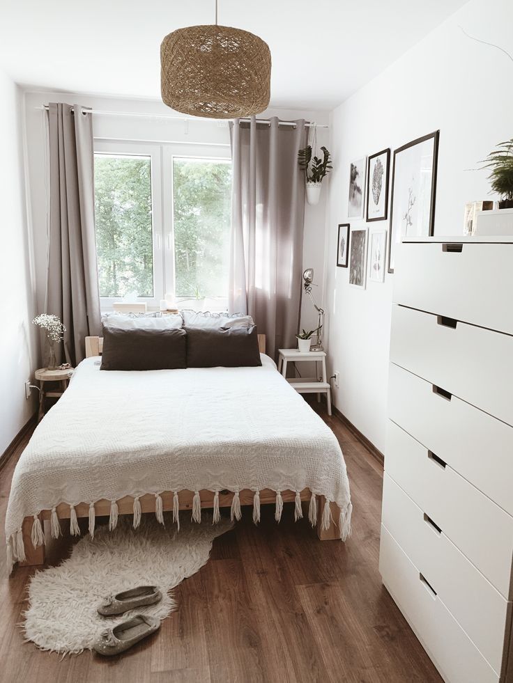 Choose a Wooden Bed Frame with Tassel Trim
