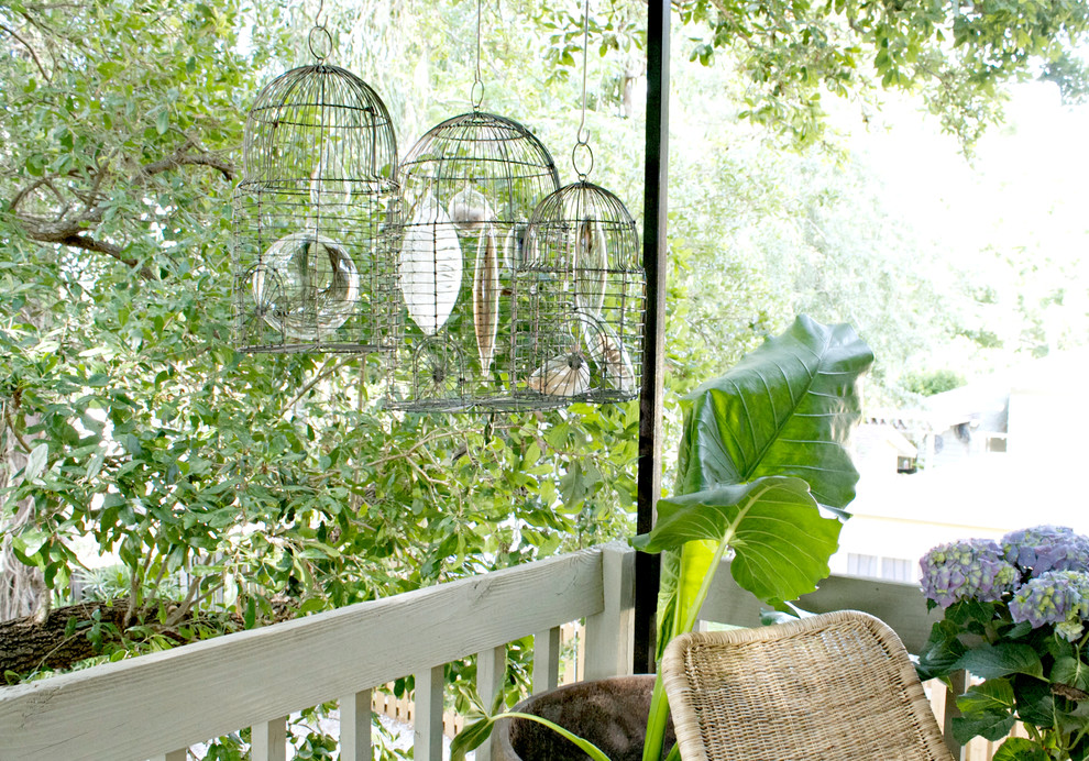 Wire Bird Cages as Decorative Hanging Displays
