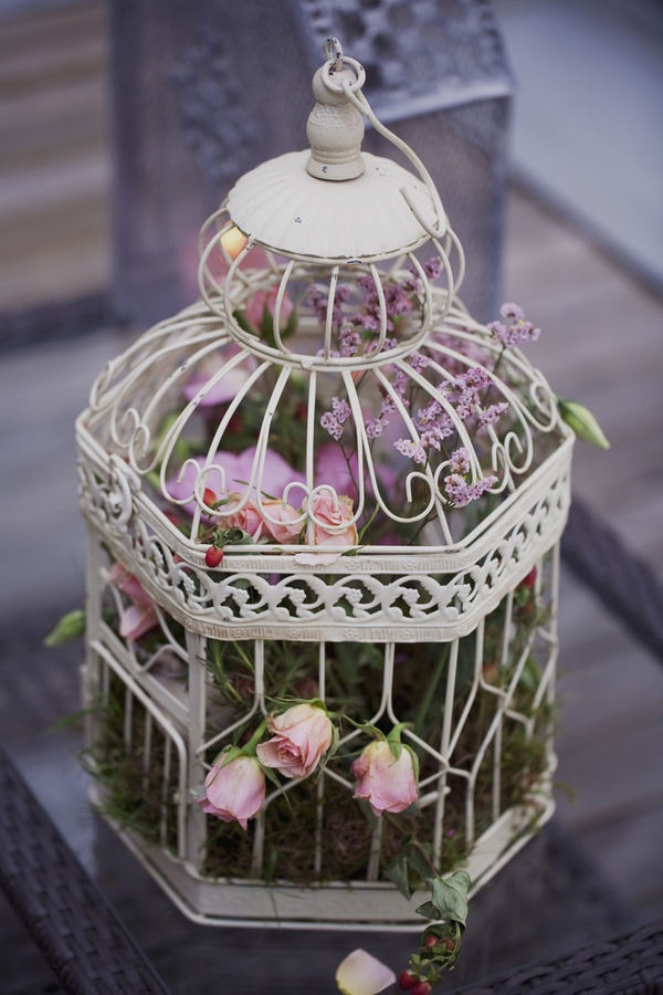 Decorate a Cream Bird Cage with Roses and Greenery